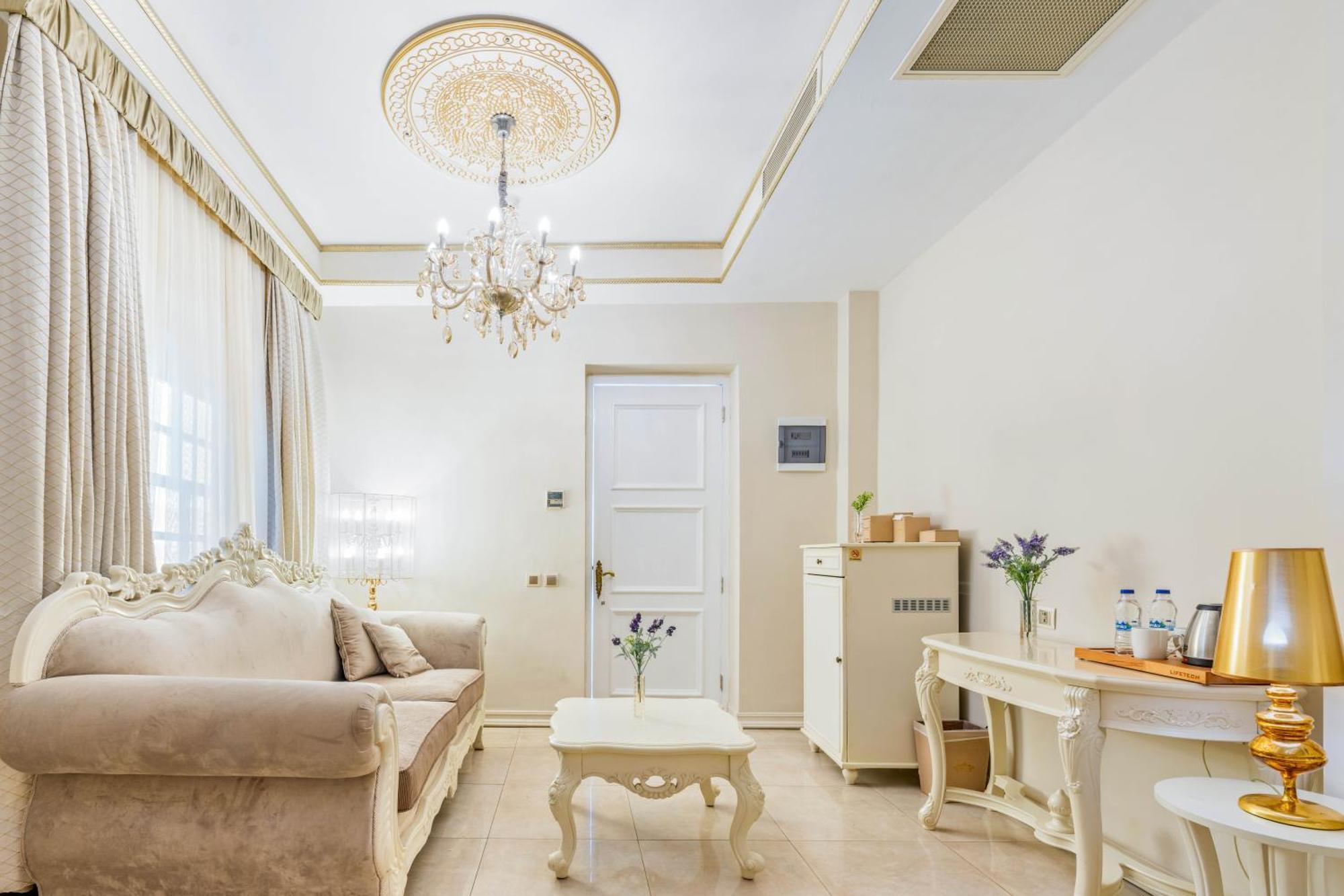 Elegance East Анталія