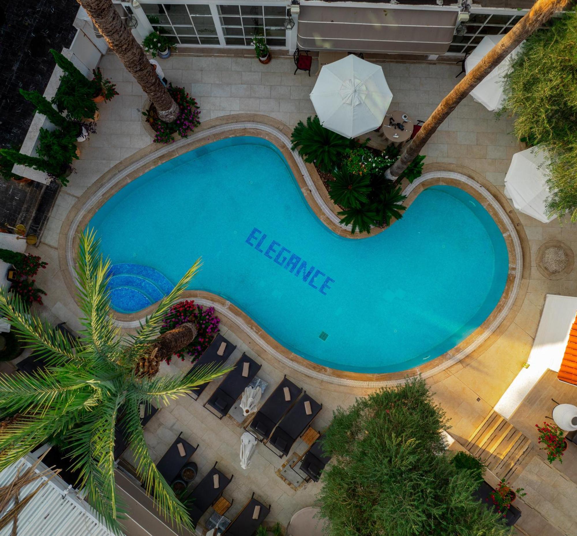 Готель Elegance East 4*