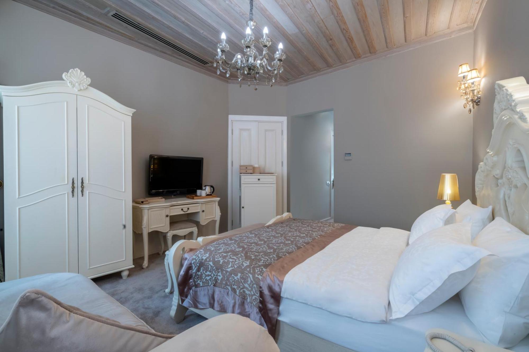 Elegance East 4* אנטליה