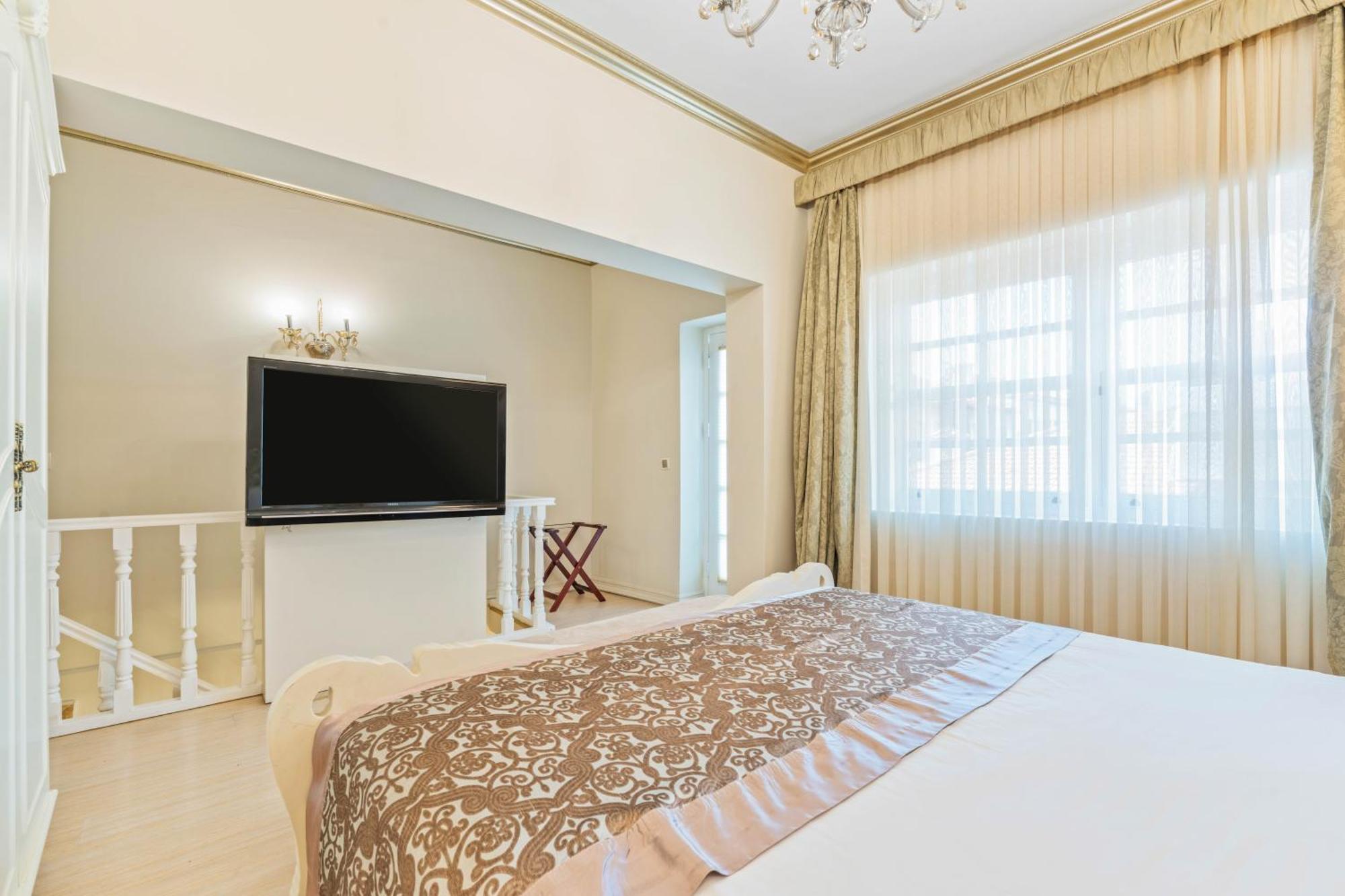 Elegance East 4* אנטליה