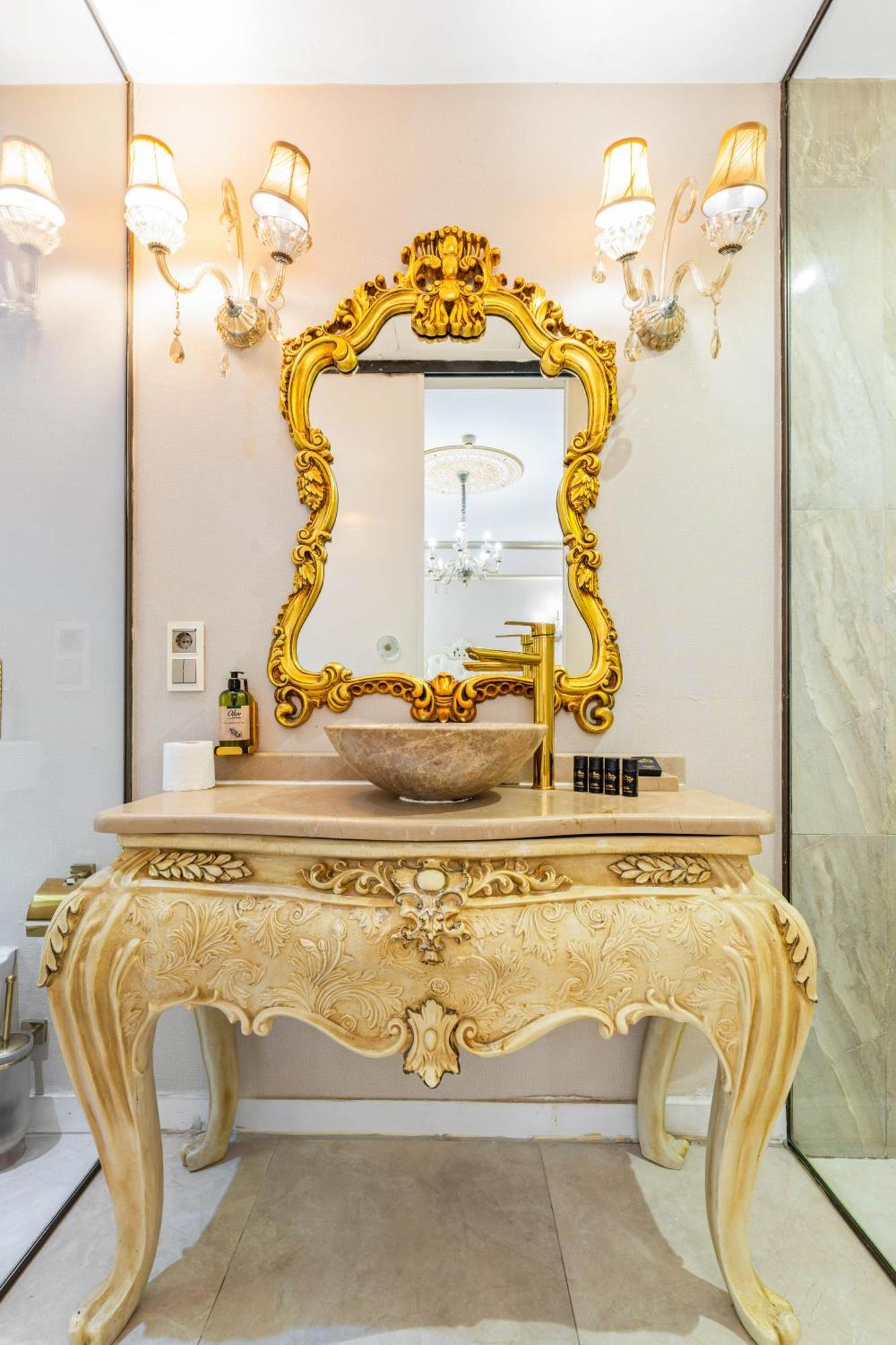 Elegance East 4* אנטליה